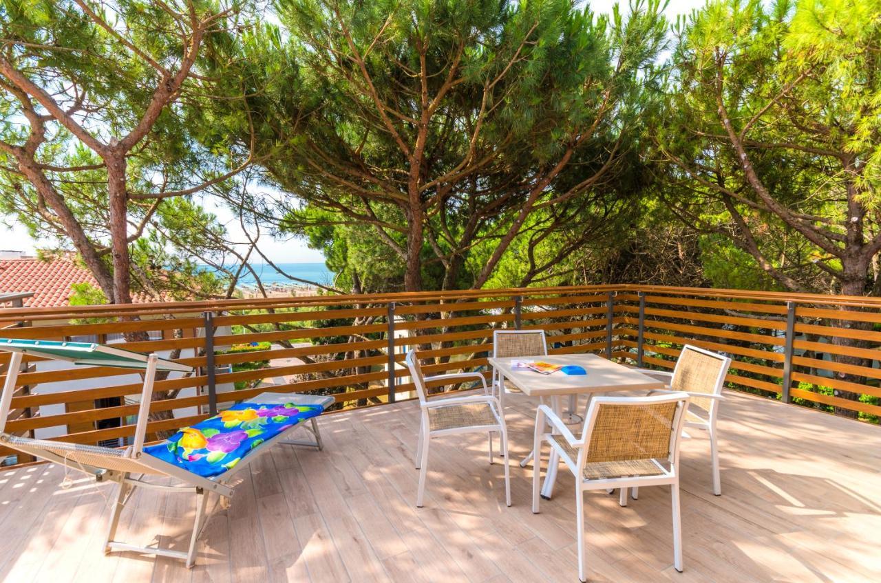 Park Hotel Pineta & Dependance Suite Eraclea Mare Exterior photo